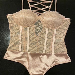 Fashion Nova Fell For You Bodysuit